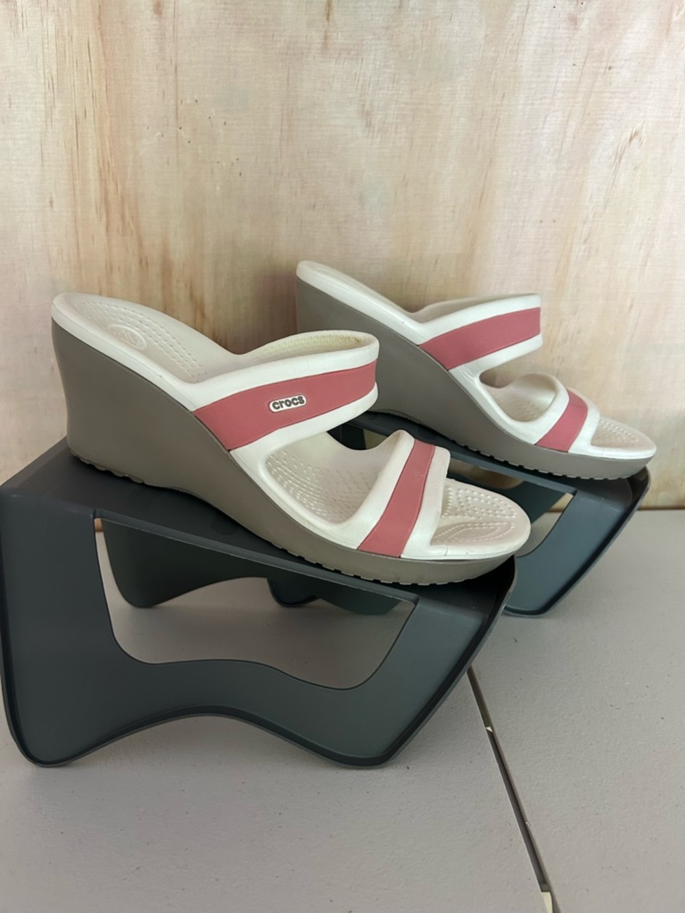 CROCS Women's Beige Wedge Sandals with Pink Straps